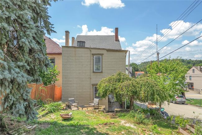 2328 Mount Troy Rd, House other with 4 bedrooms, 2 bathrooms and null parking in Pittsburgh PA | Image 5