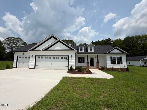 105 Lynn Ln, Selma, NC, 27576-6491 | Card Image