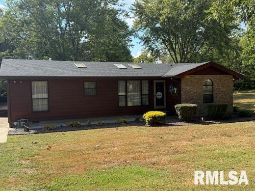 601 Marteeny St, Mount Vernon, IL, 62864-5740 | Card Image