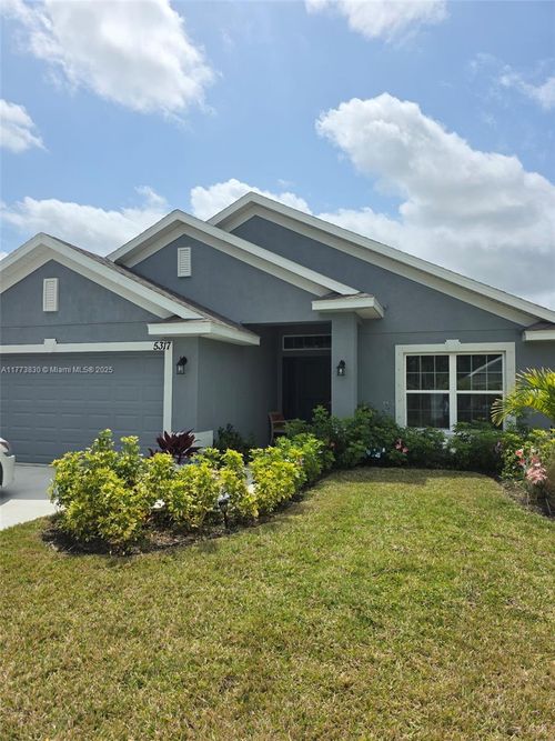 5317 Lugo St, Fort Pierce, FL, 34951-4456 | Card Image