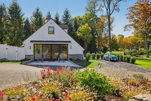 b-11 Carpenters Brook Rd, Greenwich, CT, 06831-2547 | Card Image