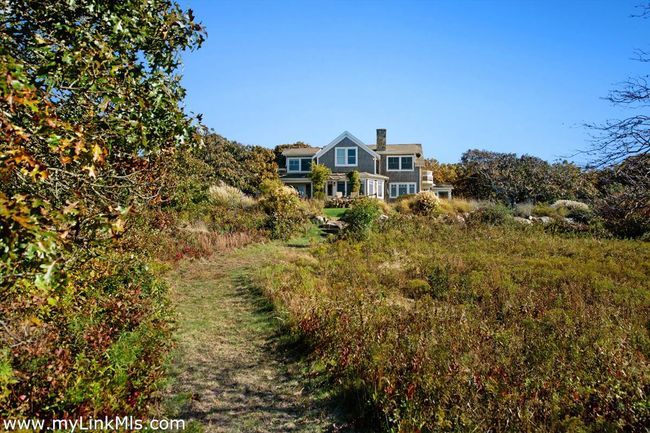 94 Menemsha Inn Rd, House other with 6 bedrooms, 5 bathrooms and null parking in Chilmark MA | Image 44