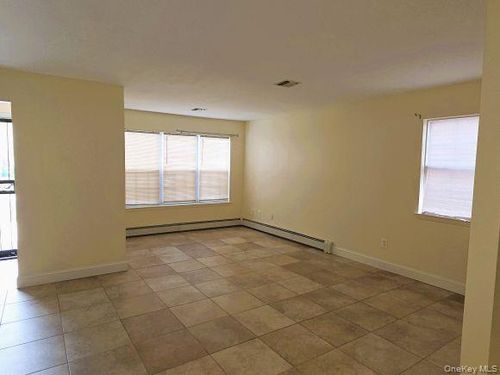 1-2444 Lodovick Ave, Bronx, NY, 10469-6246 | Card Image