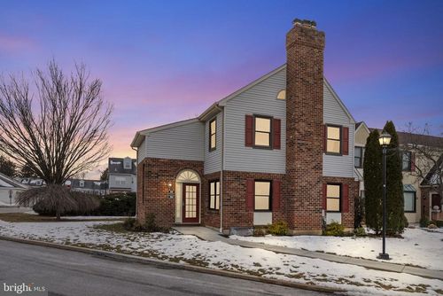 191-191 William Penn Dr, West Norriton, PA, 19403-5206 | Card Image