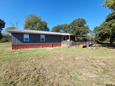 686 Fm 144, House other with 3 bedrooms, 2 bathrooms and null parking in Daingerfield TX | Image 1