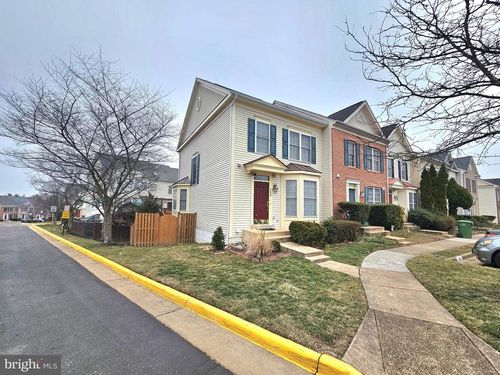 7427 Ardglass Ct, LORTON, VA, 22079-1541 | Card Image