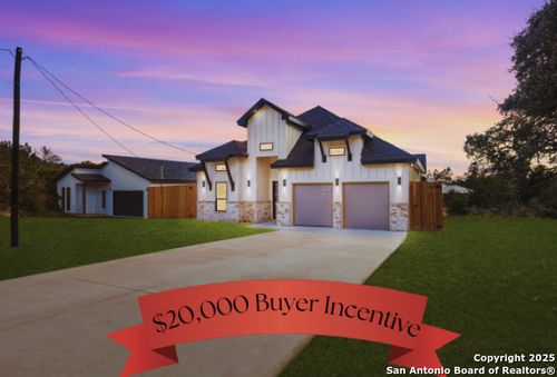 1416 Green Meadow Ln, Spring Branch, TX, 78070-5362 | Card Image