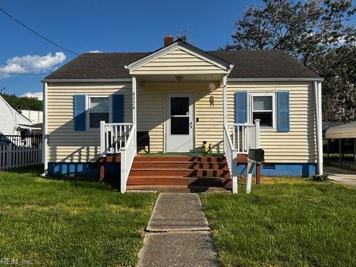 9226 Phillip Avenue, Norfolk, VA, 23503 | Card Image