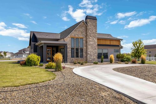 9145 Tula Dr, Middleton, ID, 83644-6154 | Card Image