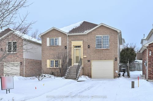 10 Lawton Crt, Orangeville, ON, L9W4X4 | Card Image