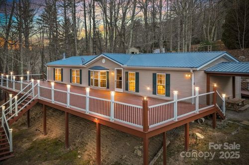 2033 Mill Creek Rd, Cullowhee, NC, 28723-8589 | Card Image