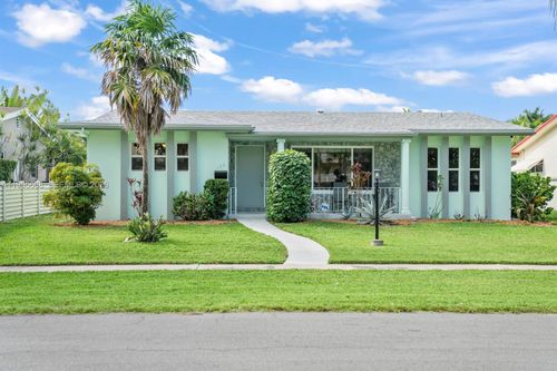 120 Se 3rd Ave, Dania Beach, FL, 33004-3710 | Card Image