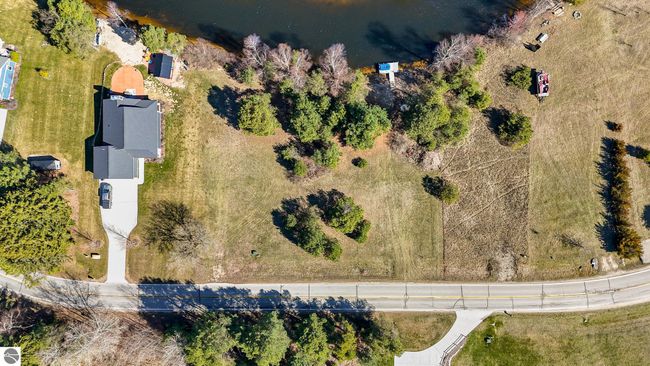 1208 Clubhouse Dr, Home with 0 bedrooms, 0 bathrooms and null parking in Lake Isabella MI | Image 5