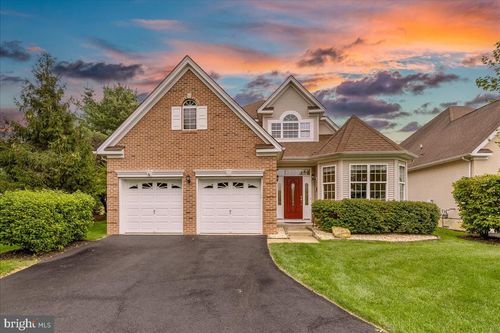 43 Norton Ave, Hightstown, NJ, 08520-3056 | Card Image