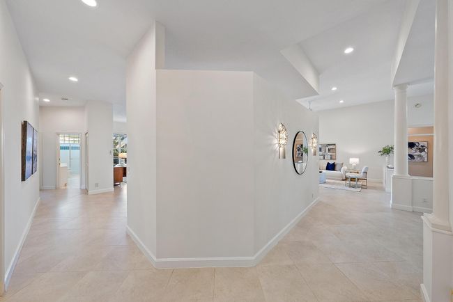 8774 Lakes Blvd, House other with 3 bedrooms, 3 bathrooms and null parking in West Palm Beach FL | Image 38