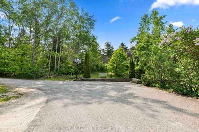 487151 Side Rd, House other with 8 bedrooms, 4 bathrooms and 15 parking in Mono ON | Image 42
