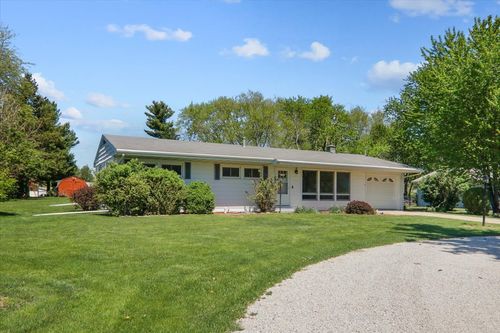 204 Woodrig Rd, Bloomington, IL, 61704-5638 | Card Image