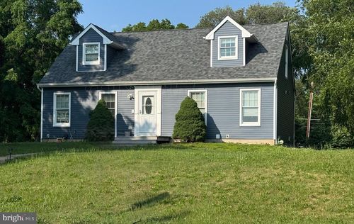 239 Rhode Hall Rd, Monroe Township, NJ, 08831-1127 | Card Image