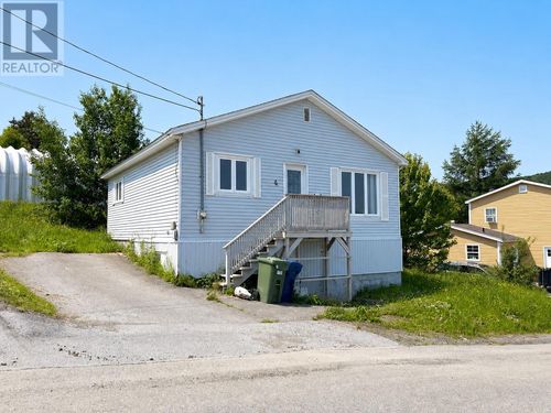4 Frenchs Rd, Corner Brook, NL, A2H5J3 | Card Image