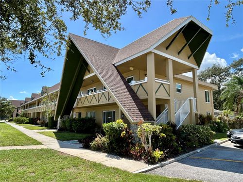 12-2000 World Parkway Blvd, CLEARWATER, FL, 33763-3627 | Card Image