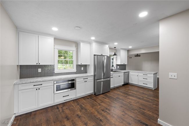 14294 Lagrange Rd, House other with 3 bedrooms, 2 bathrooms and null parking in Lagrange OH | Image 7