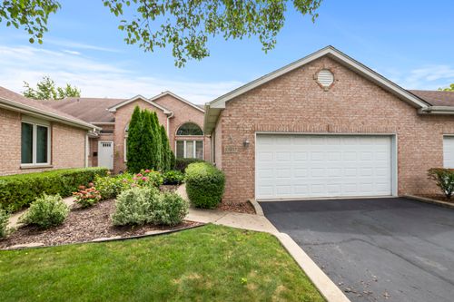 10937 Saffron Ct, Orland Park, IL, 60467-8765 | Card Image