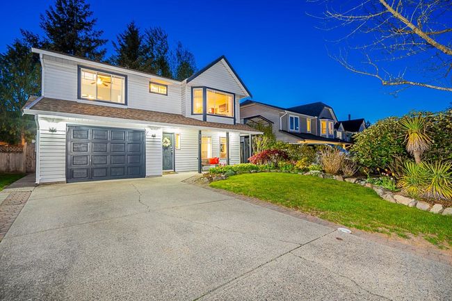 2747 272 B Street, House other with 5 bedrooms, 3 bathrooms and 3 parking in Langley BC | Image 1