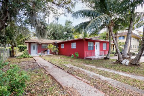 2-426 Ne 166th St, North Miami Beach, FL, 33162-3560 | Card Image