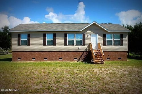 110 Palmetto Dr, Cedar Point, NC, 28584-9364 | Card Image