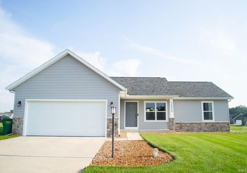 12824 King Fish Ct, Middlebury, IN, 46540-1379 | Card Image