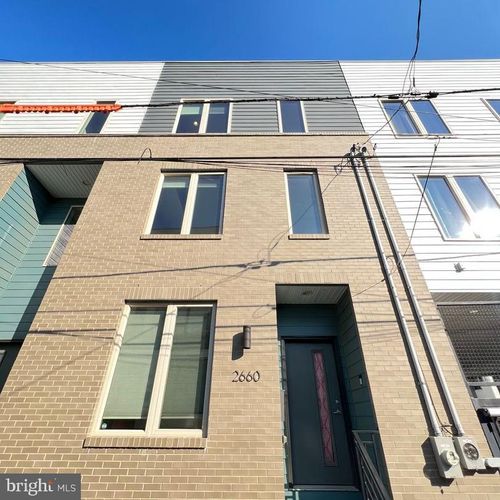 2660 Collins St, PHILADELPHIA, PA, 19125-1408 | Card Image