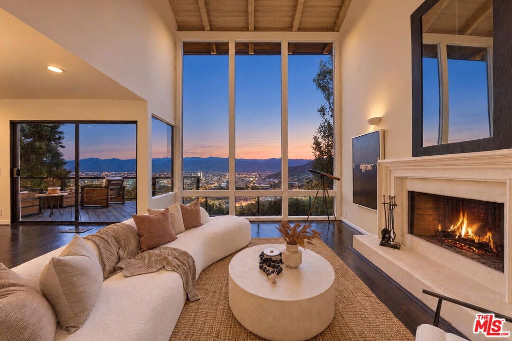 Residential in Los Angeles