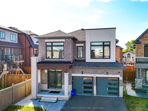 64 Coldwell Bay Cir, Kleinburg, ON, L4H5E9 | Card Image