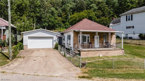 5 High St, Jacksonville, OH, 45740-2519 | Card Image