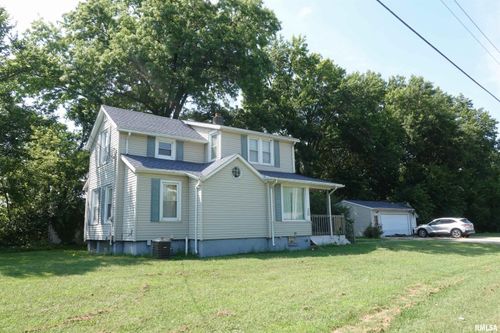 30 N Soangetaha Rd, Galesburg, IL, 61401-5514 | Card Image