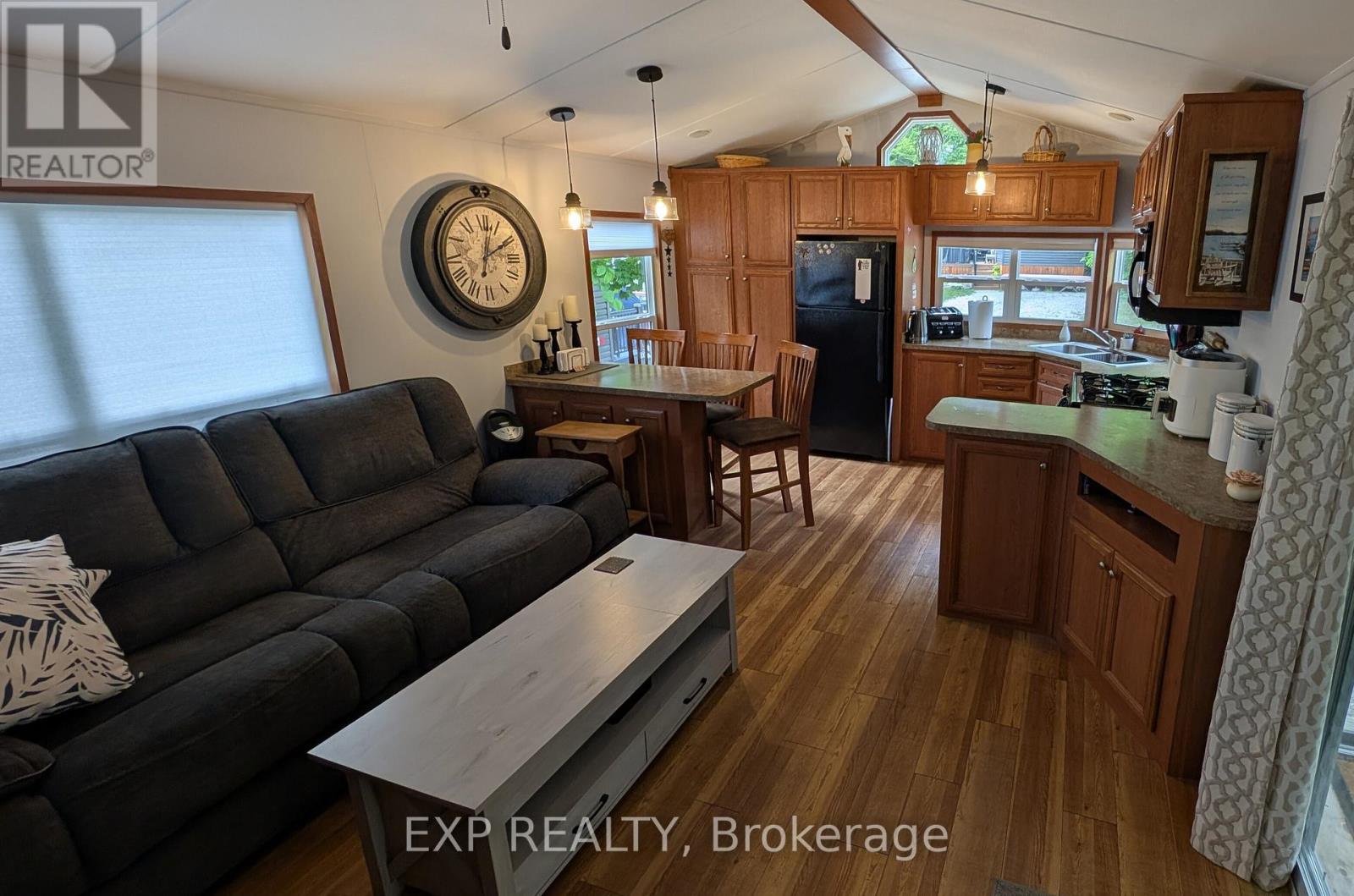 Residential in Gravenhurst (Morrison) 5