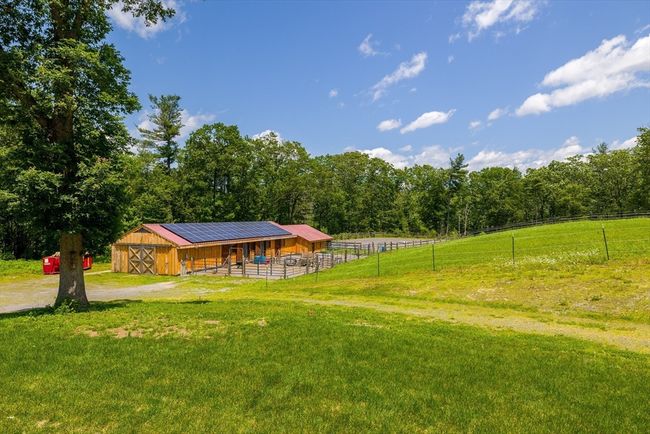 19 Hardscrabble Rd, House other with 5 bedrooms, 4 bathrooms and 12 parking in Sterling MA | Image 5