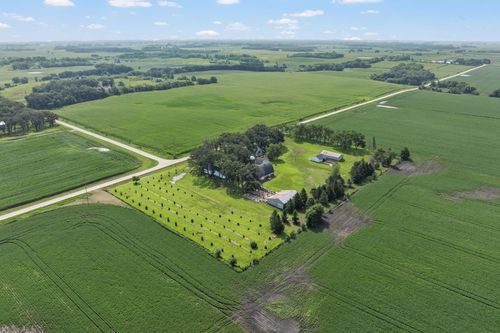 24975 Mower Freeborn Rd, Austin, MN, 55912-6004 | Card Image