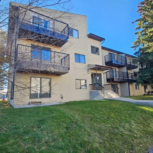 102-1221B Westhaven Dr, Edson, AB, T7E1P9 | Card Image