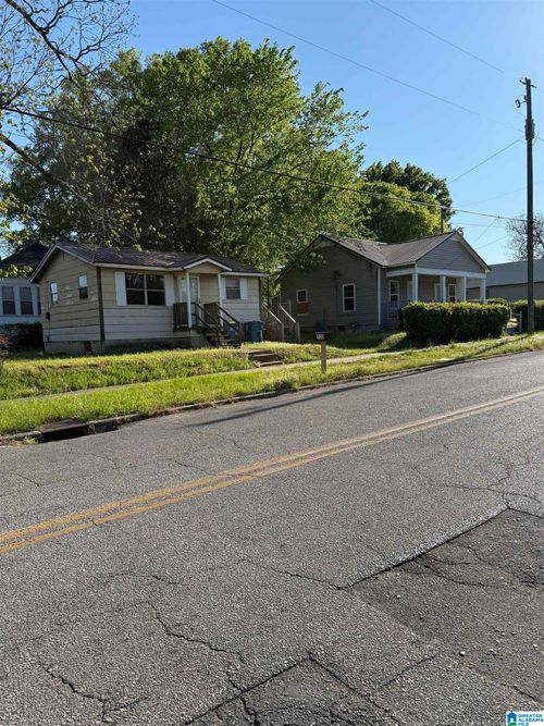 700 W 18th St, Anniston, AL, 36201-3638 | Card Image