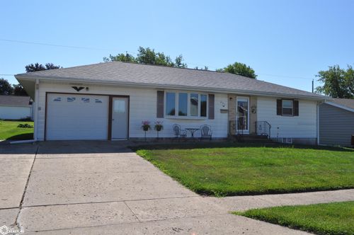 421 S Maple Street, Carroll, IA, 51401 | Card Image