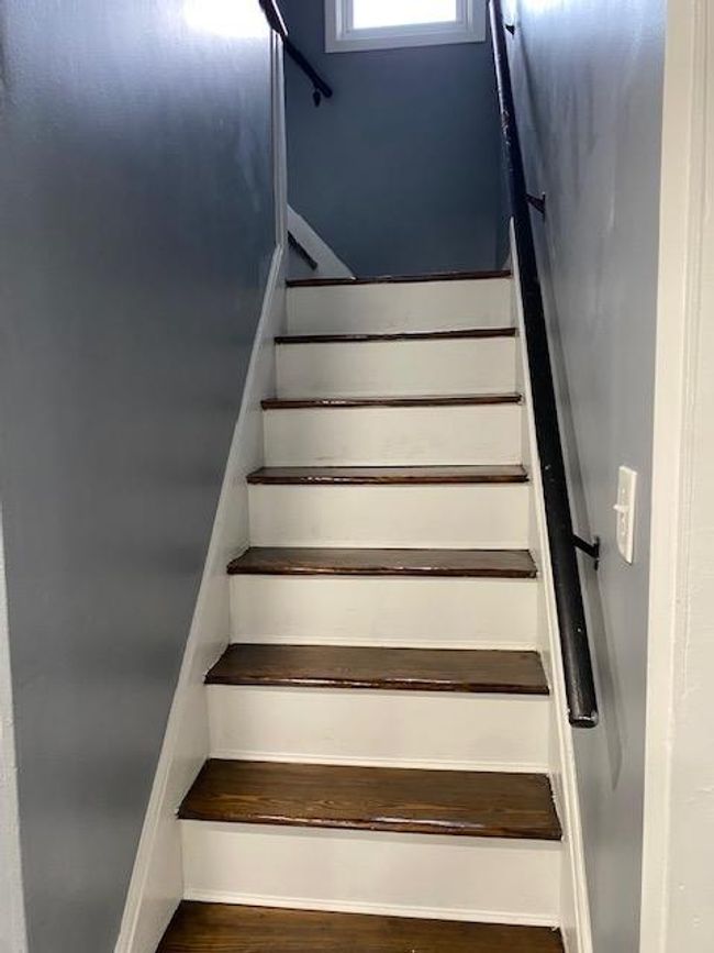 Staircase with wood finished floors | Image 14