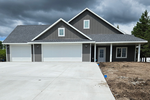 981 White Spruce Ln Nw, Alexandria, MN, 56308-5281 | Card Image
