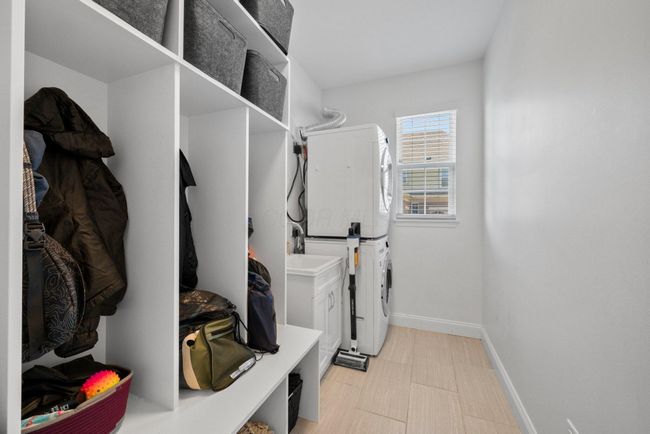 1st Floor Laundry | Image 25