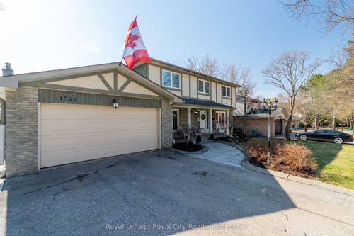 1548 Troika Crt, Mississauga, ON, L5J4C4 | Card Image