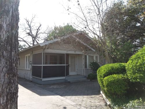 214 Ira Ave, San Antonio, TX, 78209-7018 | Card Image