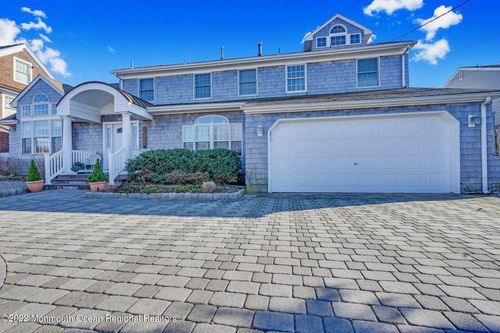 323 Cove Dr, Mantoloking, NJ, 08738-1014 | Card Image
