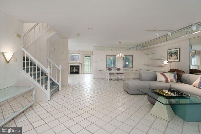 14 Kensington Ct, Townhouse with 3 bedrooms, 3 bathrooms and null parking in Princeton NJ | Image 4