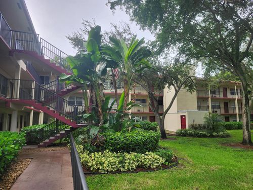 105l-200 Sw 132nd Way, Pembroke Pines, FL, 33027-2017 | Card Image