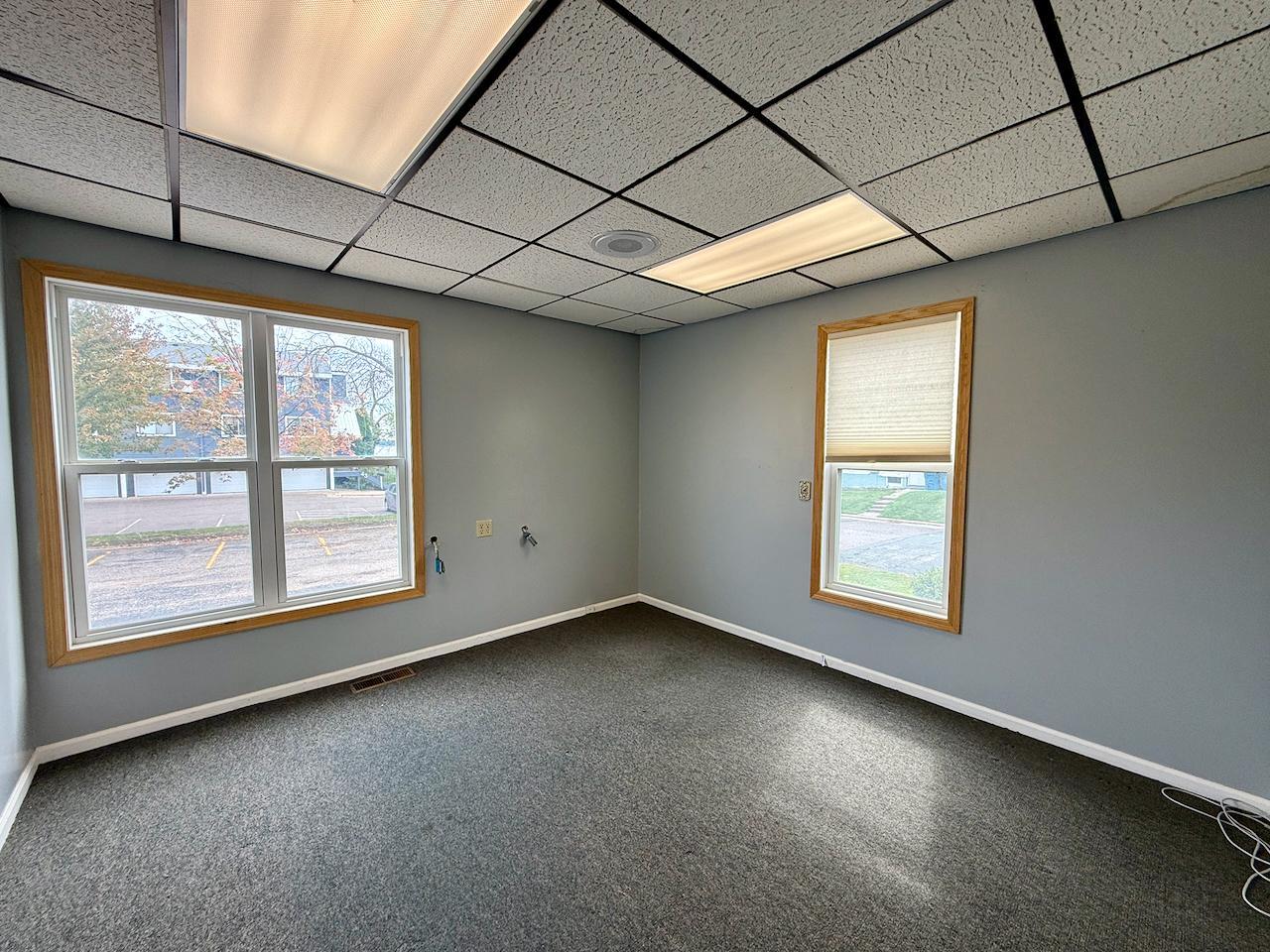 Commercial Lease in Forest Lake 3